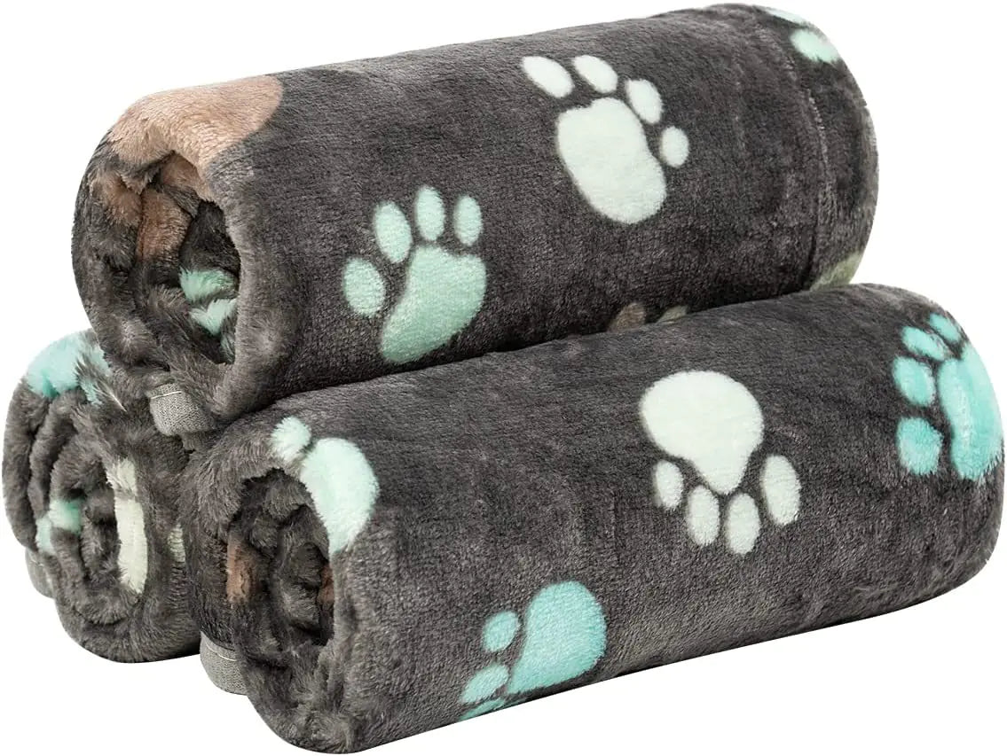 Pet Blanket - Coral Fleece for Cats and Dogs